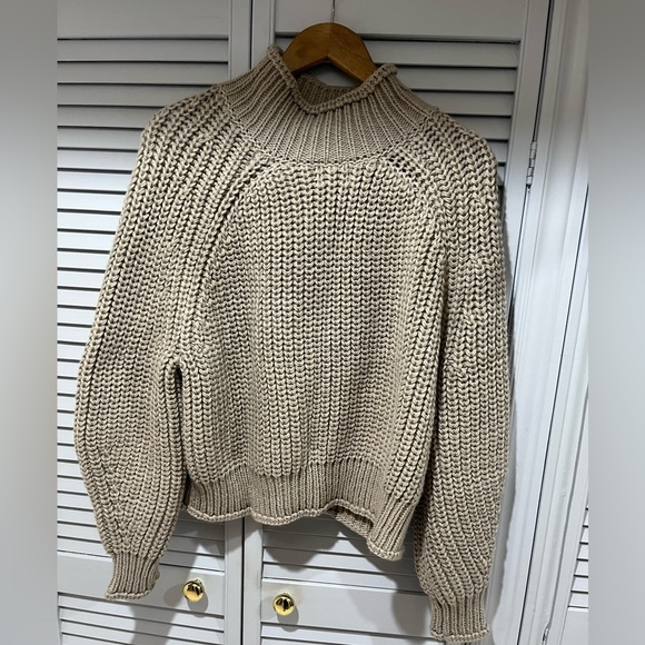 H&M Cable Knit Sweater - Picture 4 of 5